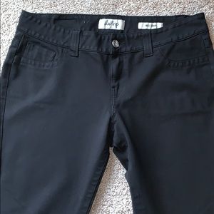 Daytrip Virgo black Skinny jeggings!